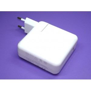 Купить Блок питания (сетевой адаптер) для ноутбука Apple A1718, MNF72LL/A (USB Type-C, 61W) OEM